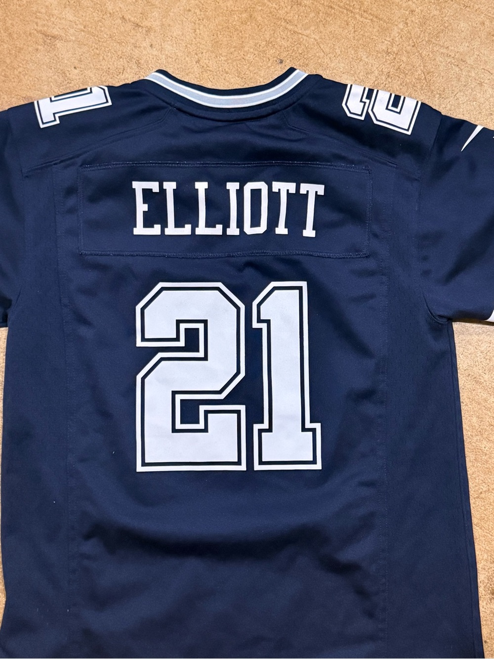Dallas Cowboys Nike On Field #21 Elliott Football Jersey youth medium - Picture 6 of 6